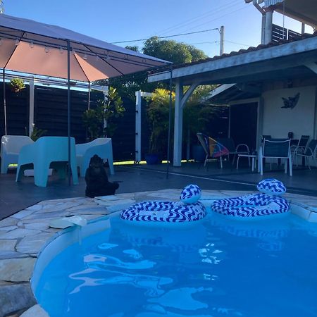 Grand T2 Tout Confort , Emplacement Ideal Riviere-Salee Exterior foto