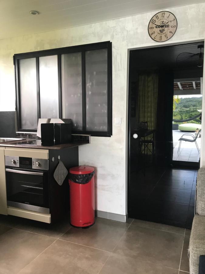 Grand T2 Tout Confort , Emplacement Ideal Riviere-Salee Exterior foto