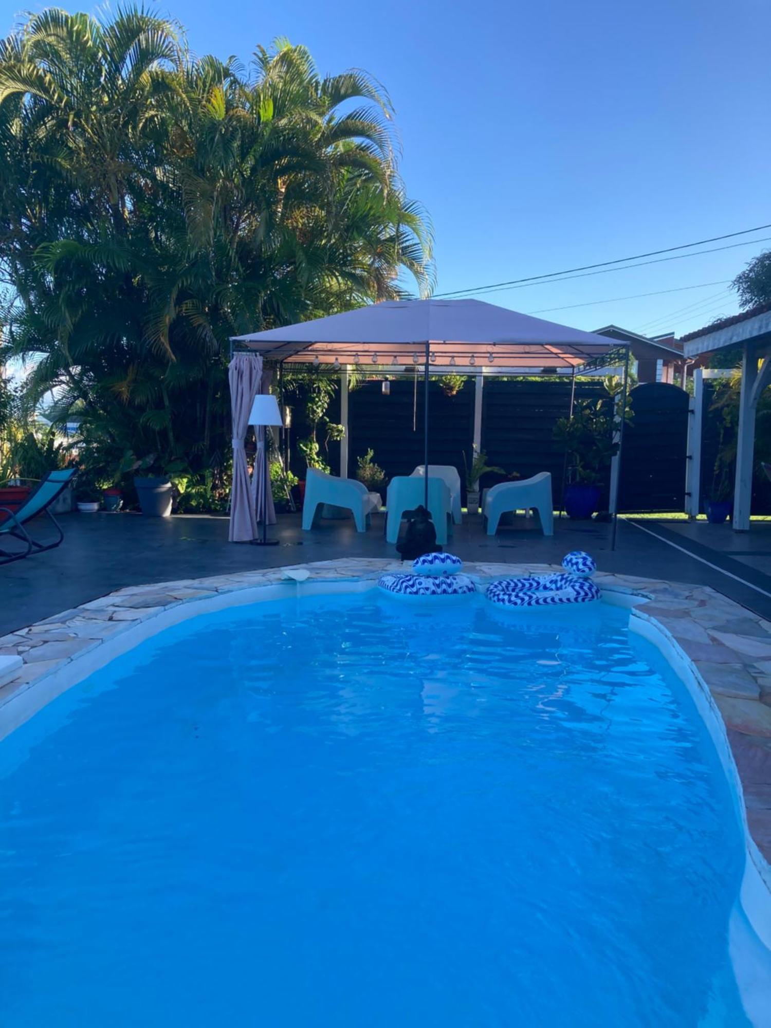 Grand T2 Tout Confort , Emplacement Ideal Riviere-Salee Exterior foto